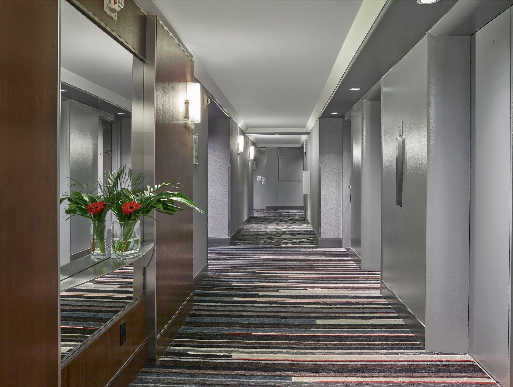 Matrix Hotel Edmonton Exteriér fotografie