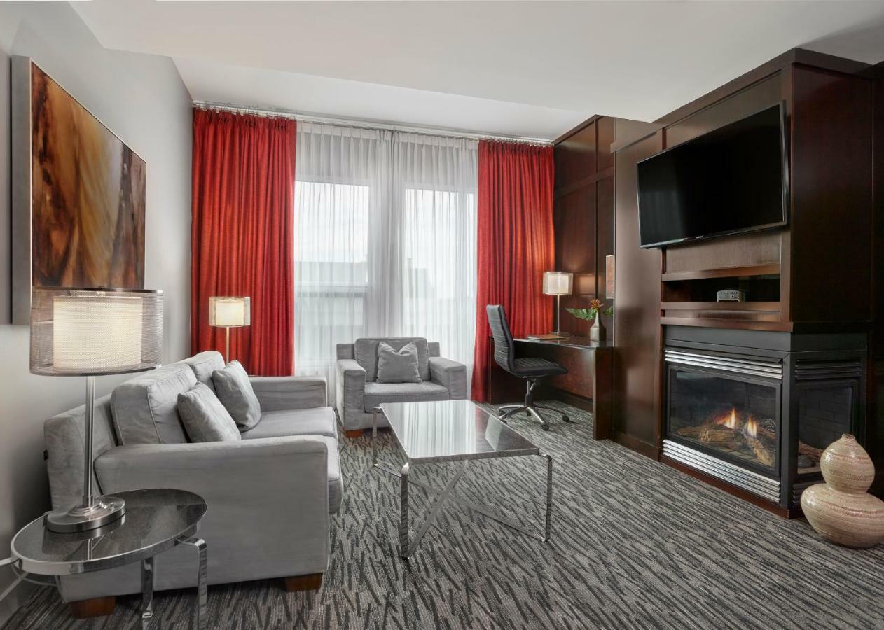 Matrix Hotel Edmonton Exteriér fotografie